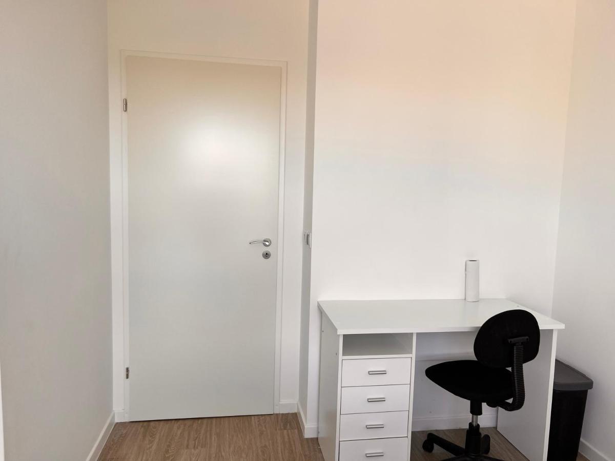 Chambre Privee Dans Un Appartement A 37 Min De Champs Elysees Sartrouville Bagian luar foto